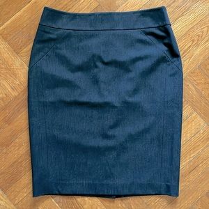 Grey pencil skirt